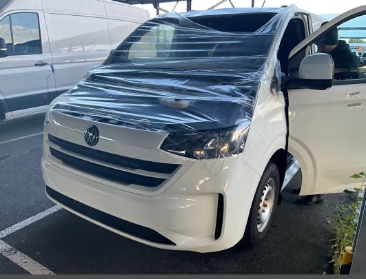 TRANSPORTEUR VAN TDI 150CH BVM6 L1