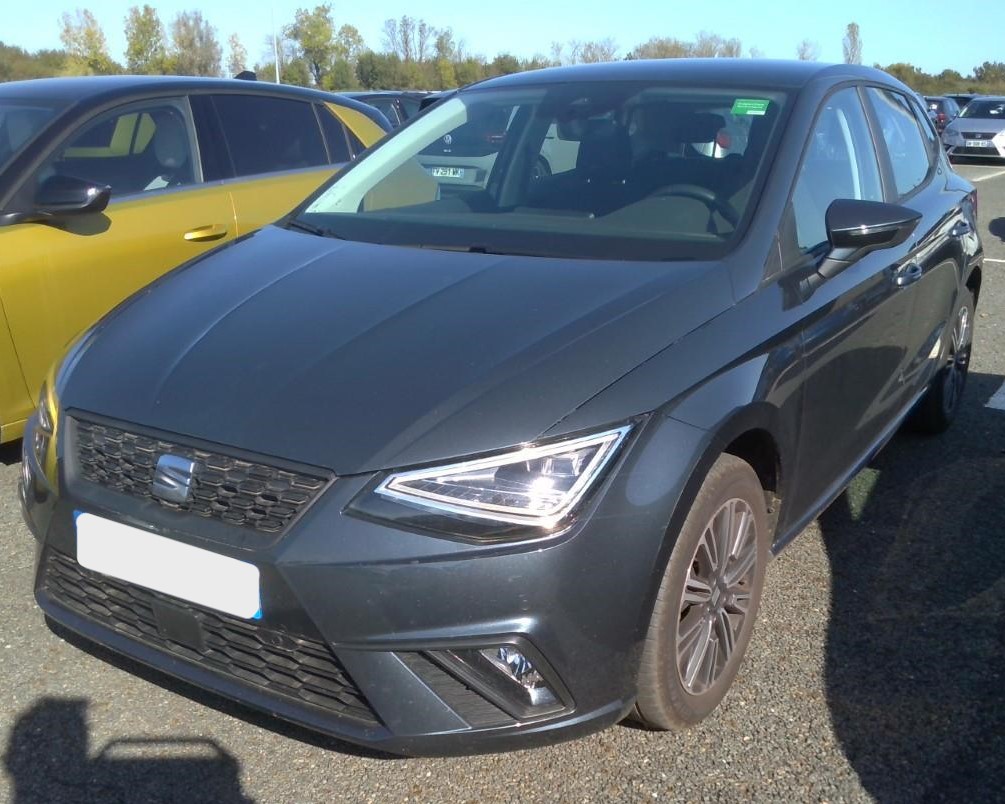 SEAT IBIZA COPA 1.0 TSI 115 - 04/2024 - 9.963 KMS