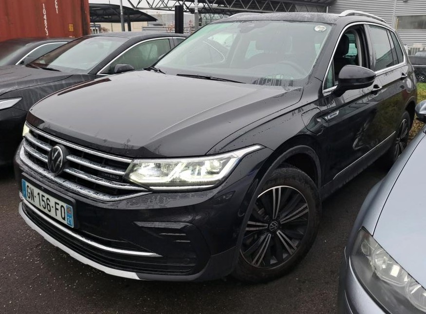 Volkswagen Tiguan Elegance 1.4 electric/TSI eHybrid 245CH 6 speed DSG - TOIT OUVRANT - 38 .012 KM