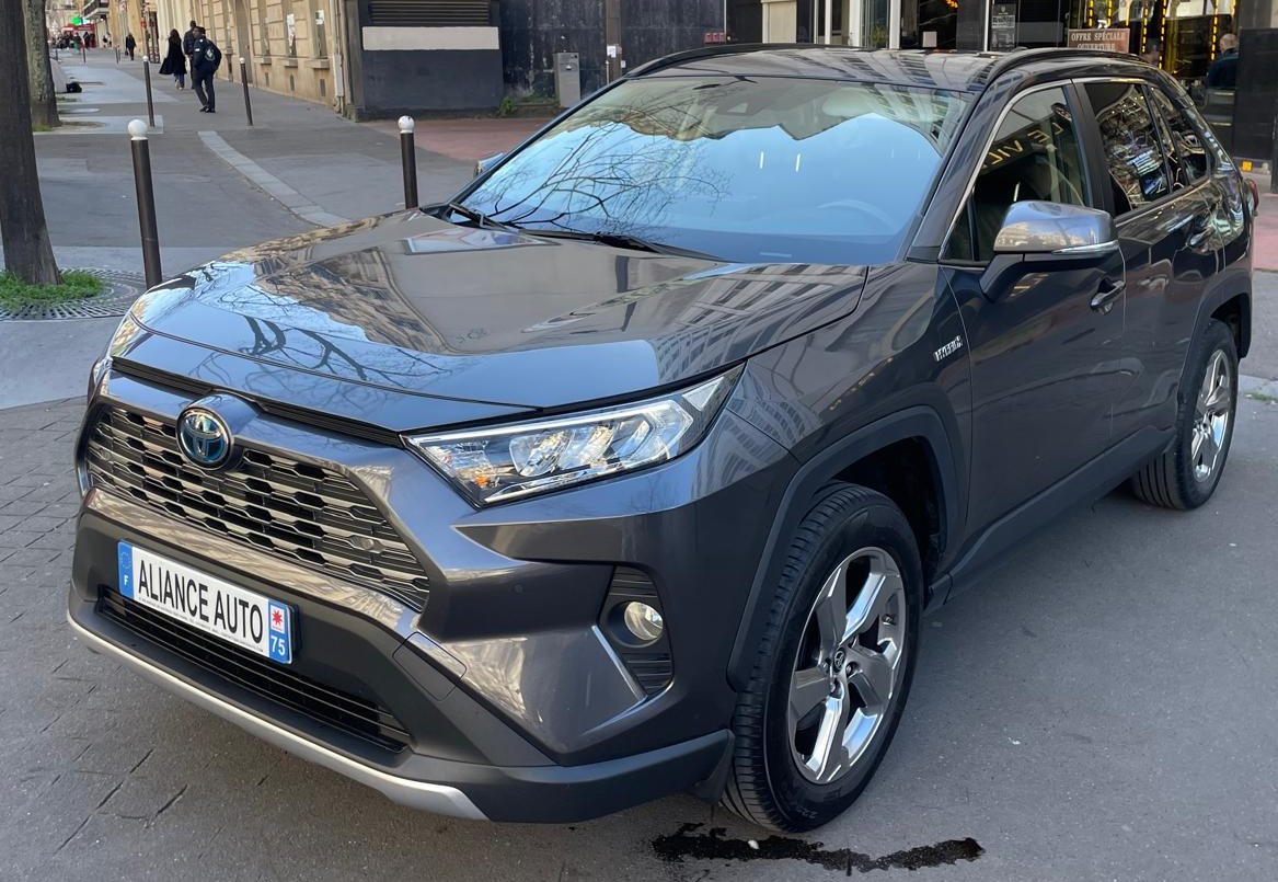 TOYOTA RAV 4 Hybride 2WD 218ch Dynamic - Attelage - 03/2022 - 80.547 KMS