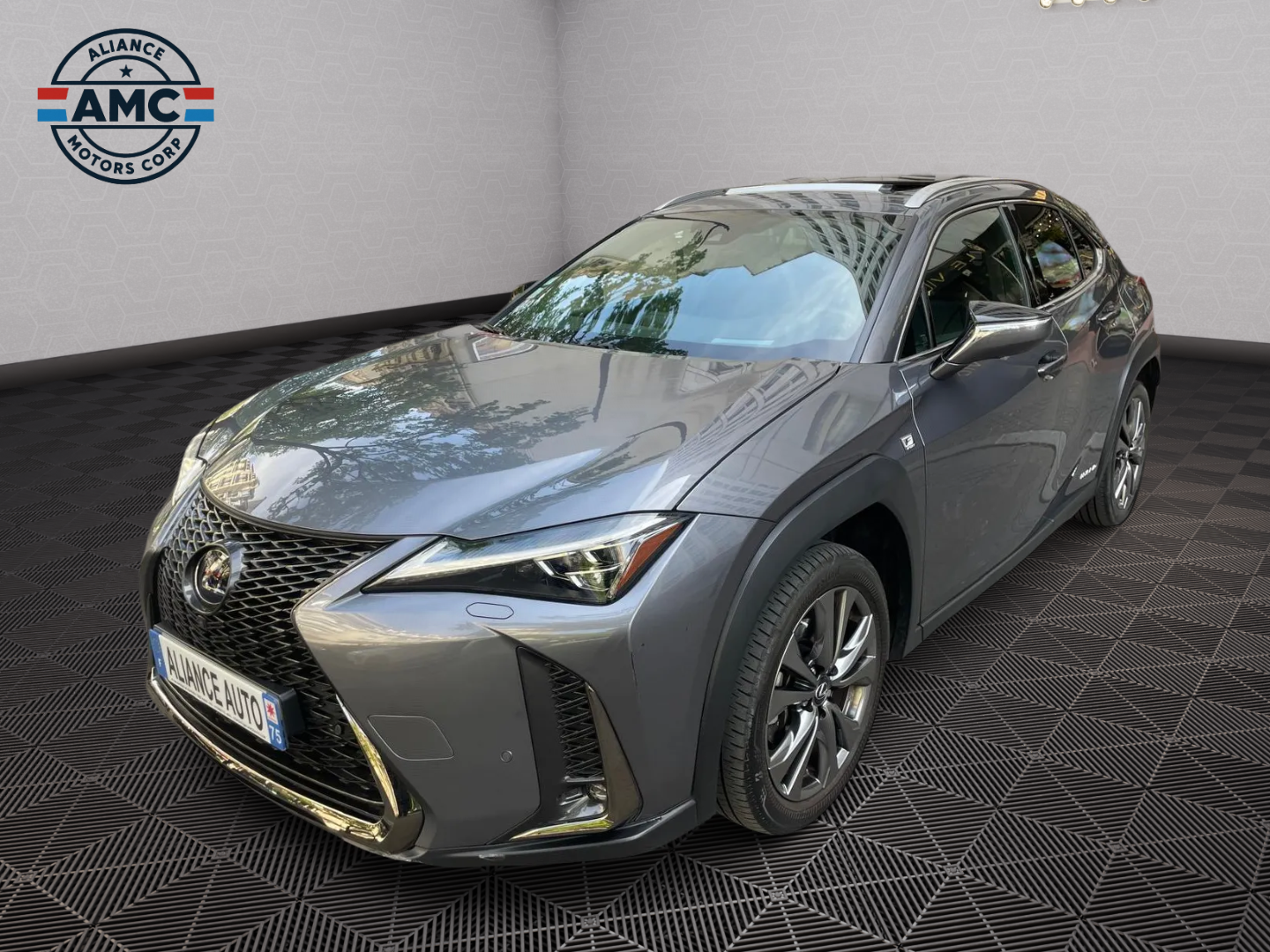 LEXUS UX 250h Hybride 4WD F Sport Executive - Toit Ouvrant - Hayon ouverture aux pieds - 04/2019 - 44.253 KMS