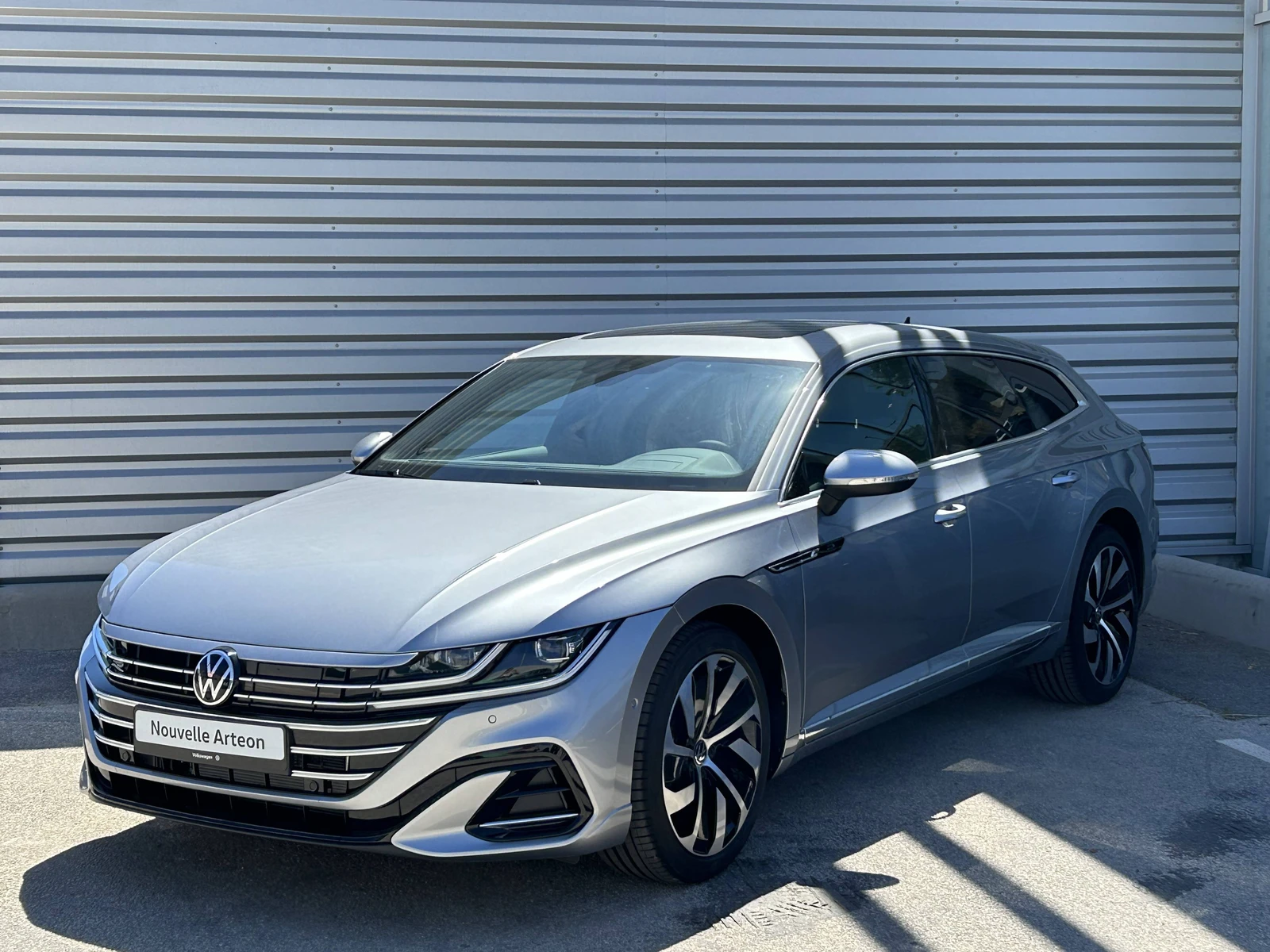 VOLKSWAGEN ARTEON SHOOTING BREAK 2.0 TDI 150CH DSG -EPAVE 11/2023